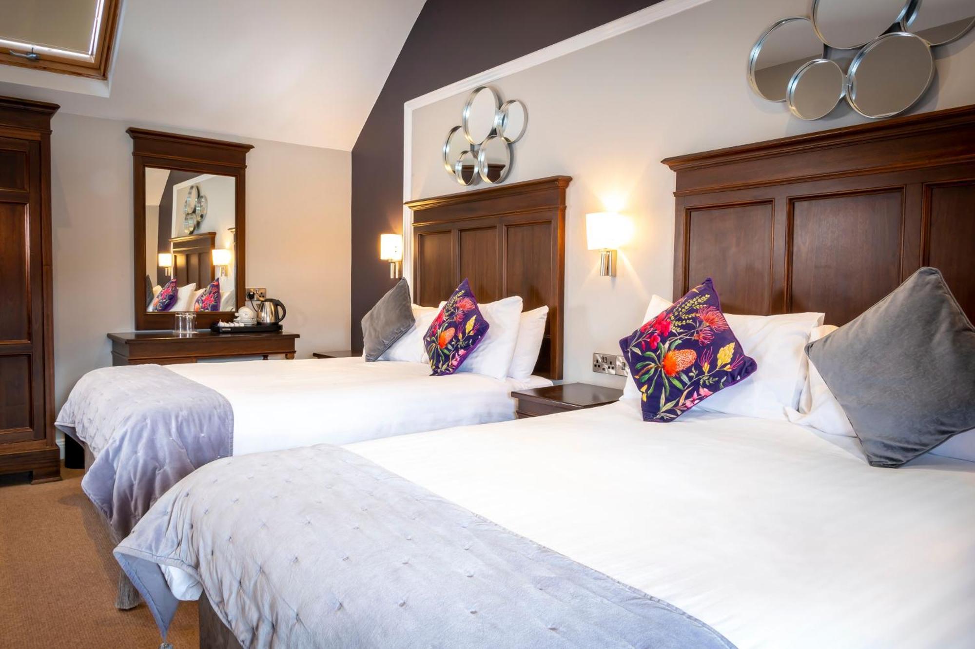 Nevins Newfield Inn Ltd Малларанни Экстерьер фото